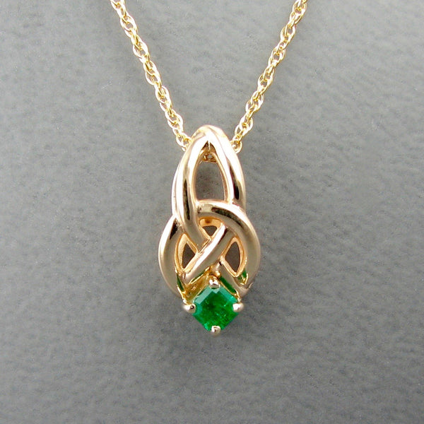 Celtic Blessing Knot ,Outlander Jewelry, Celtic Ring, Celtic Knot Ring, Celtic Designs, Celtic forms, Celtic Jewelry, Celtic Torc, Celtic Torque, Celtic Designs, Celtic Jewelery, Celtic Wedding Ring, Celtic Trinity Knot, Celtic Symbols, Celtic Crosses, Celtic Waterhorse, Celtic Pendants, Celtic Necklaces 