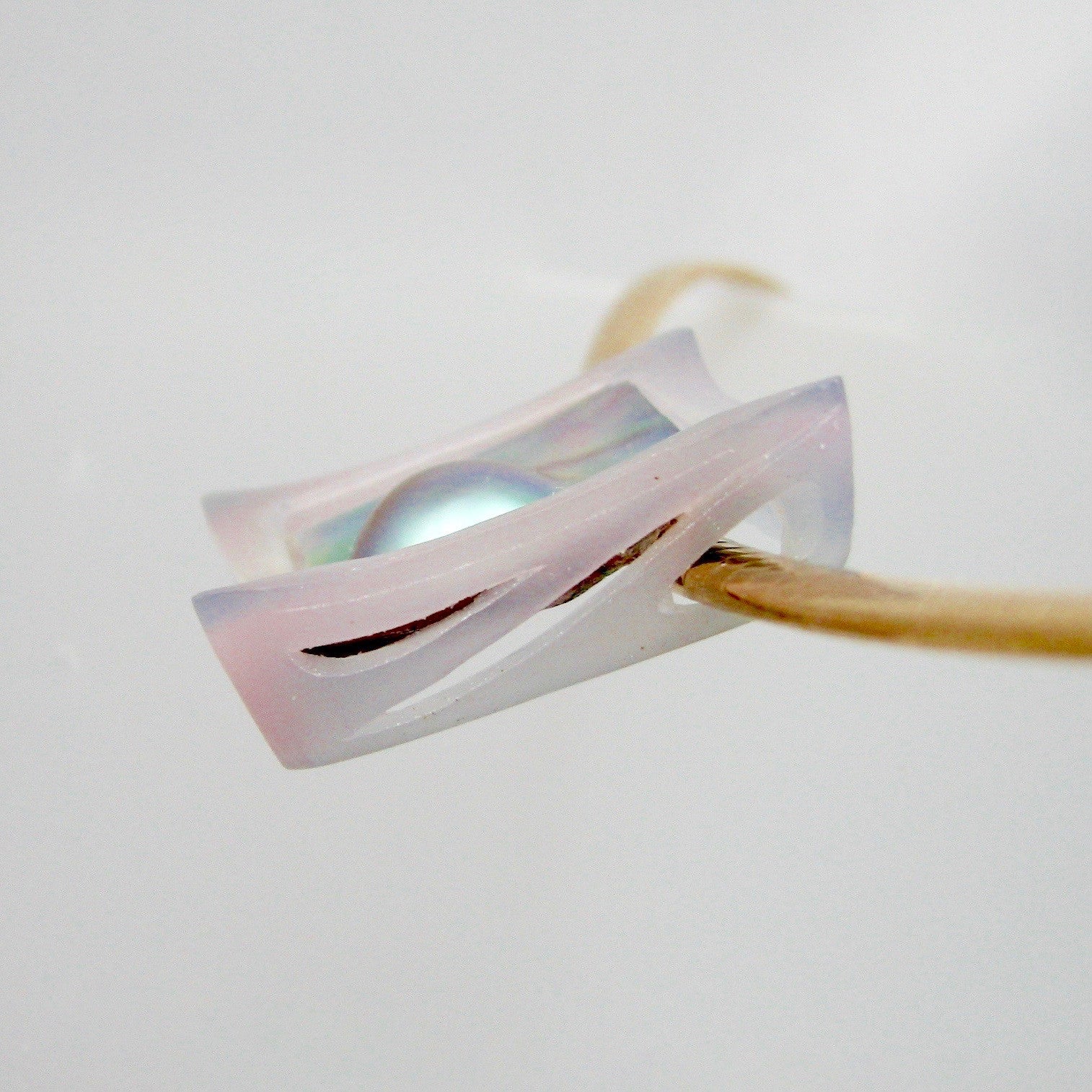 'Through the Looking Glass' Pendant Slider