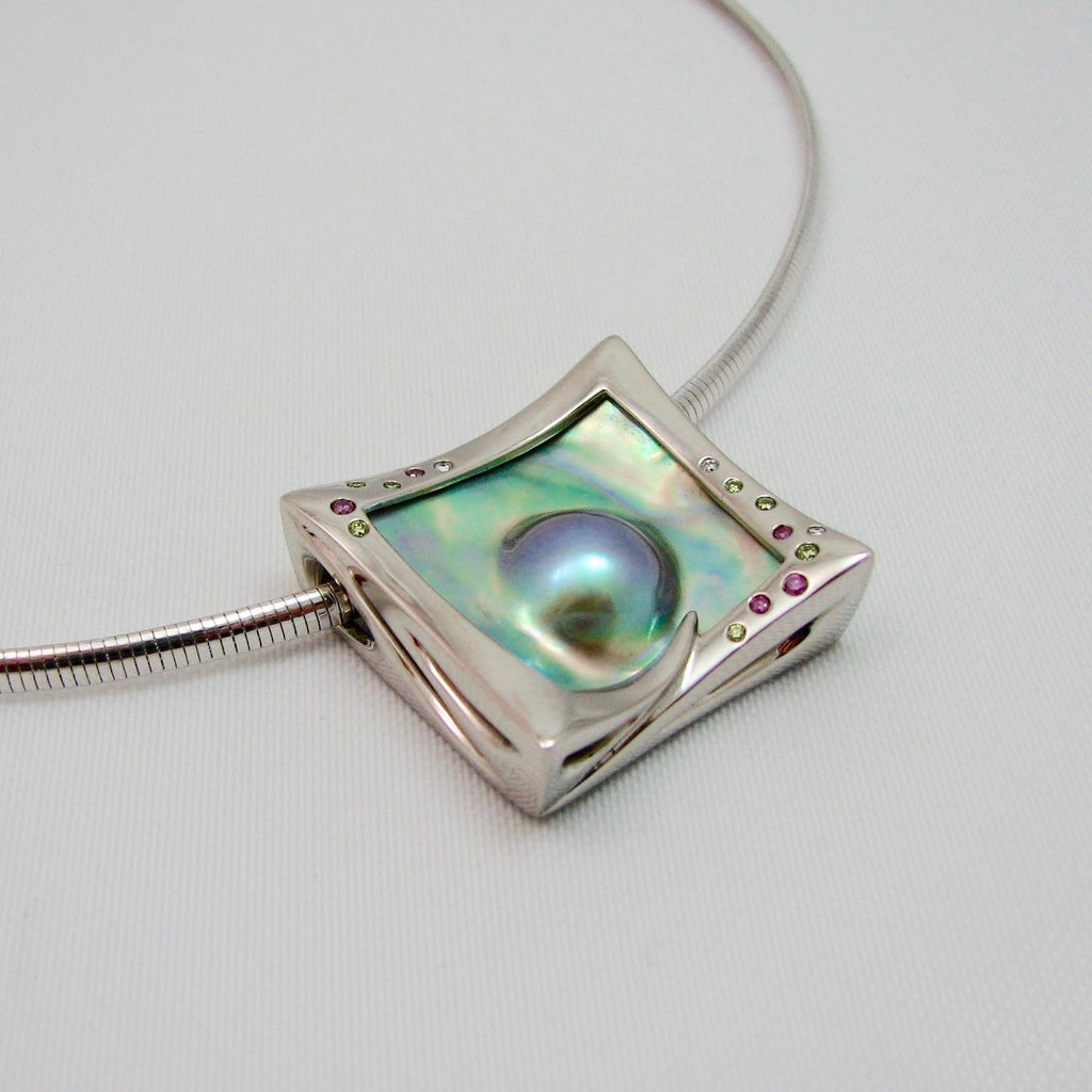 Custom,custom jewelry designer,custom jewelry design, Handmade jewelry, handcrafted, fine jewelry designs, designer goldsmiths, unique jewelry designs, northwest jewelry, northwest jewelry designers, pacific northwest jewelry,