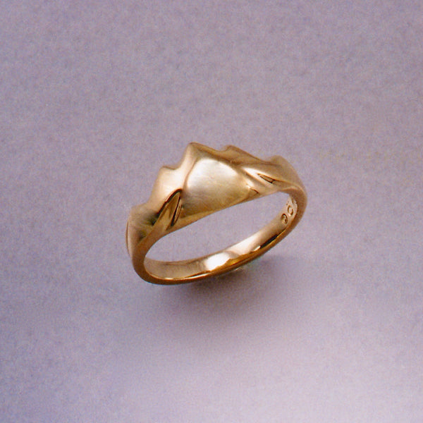 Light Smooth Mountain Ring