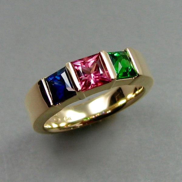 Mothers Ring,Custom,custom jewelry designer,custom jewelry design, Handmade jewelry, handcrafted, fine jewelry designs, designer goldsmiths, unique jewelry designs, northwest jewelry, northwest jewelry designers, pacific northwest jewelry,