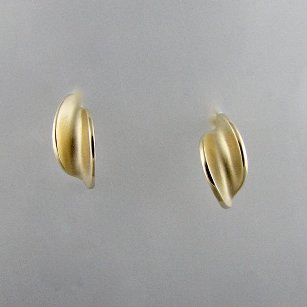 Wave Earrings,Custom,custom jewelry designer,custom jewelry design, Handmade jewelry, handcrafted, fine jewelry designs, designer goldsmiths, unique jewelry designs, northwest jewelry, northwest jewelry designers, pacific northwest jewelry,